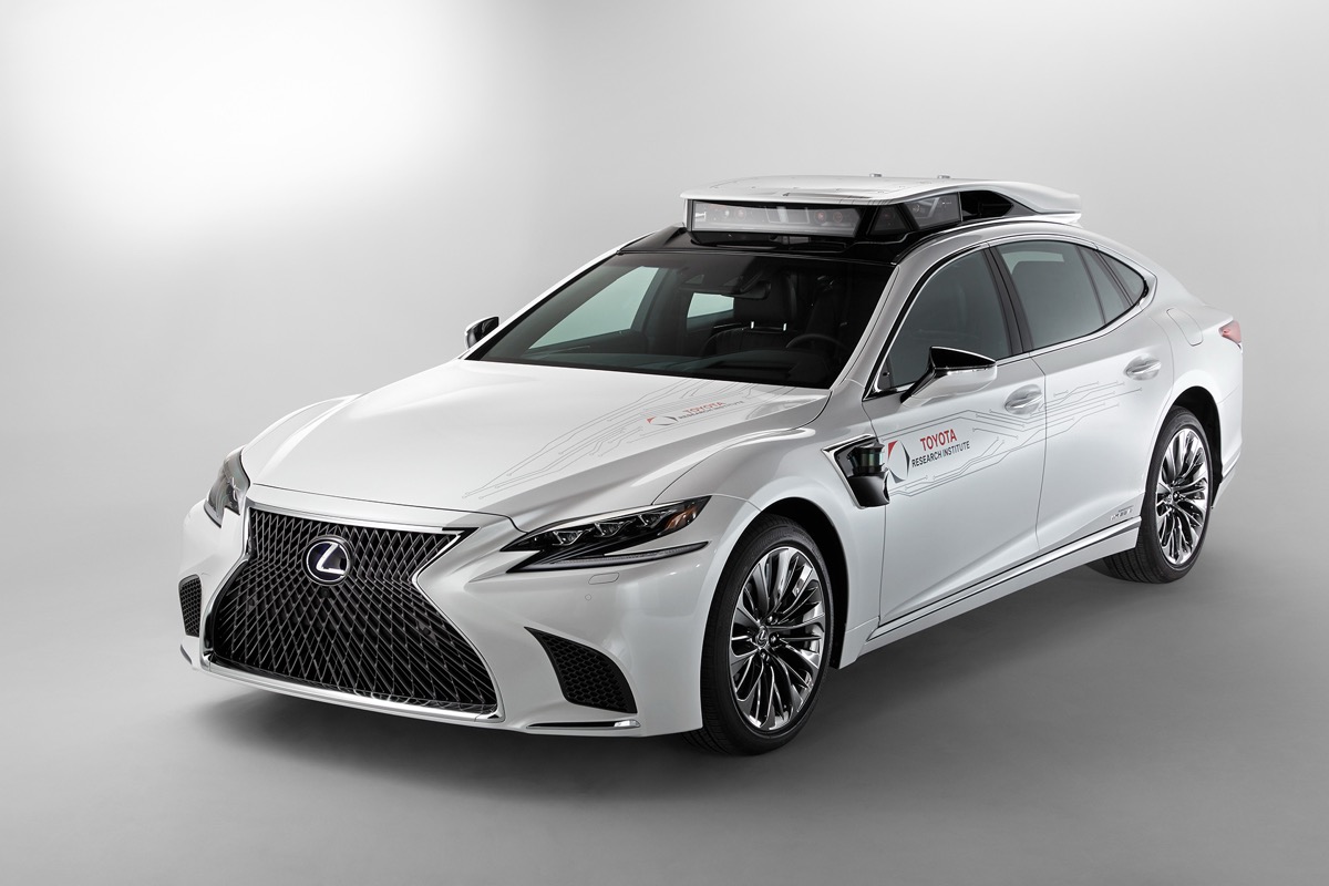 技術做到Level 4、商業化卻先停在L2++，究竟Toyota在等什麼？